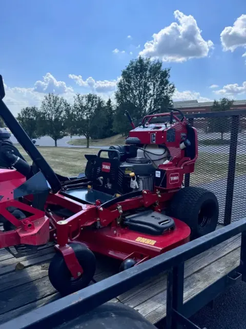 Seasonal yard cleanup project by 5 Points in the Dayton, OH area (photo 18)