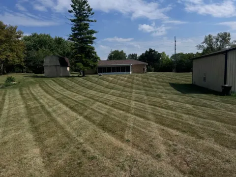 Lawn care and mowing project by 5 Points in the Dayton, OH area (photo 10)